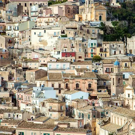 Apartment Charming In With View 70 M² Ragusa