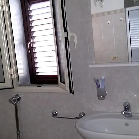 Charming In With View - 70 M² דירה